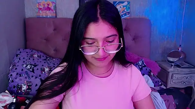 laurenelove online show from 10.12.25