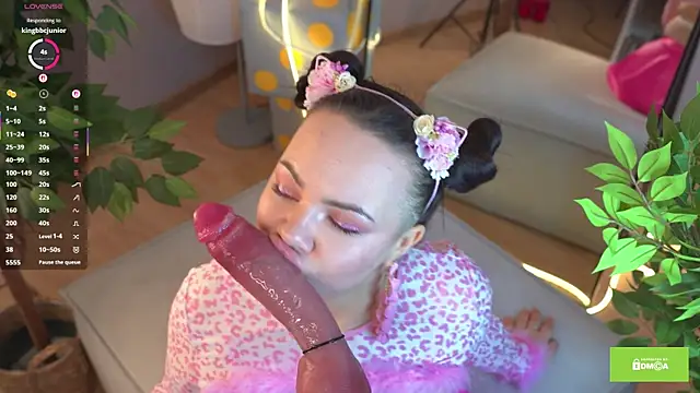 bllowwoww online show from 10.30.25