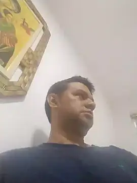 Snapshot of Crocante_Hot chatting on 10.13.25 Crocante Hot online show from 10.13.25