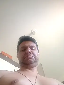 Snapshot of Crocante_Hot chatting on 11.15.25 Crocante Hot online show from 11.15.25