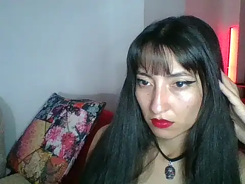 Snapshot of a_miss chatting on 09.21.25 a miss online show from 09.21.25