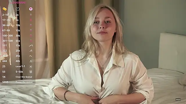 AccaCroyle online show from 09.08.25