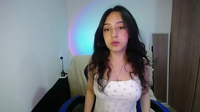 Snapshot of immisssilver chatting on 09.29.25 immisssilver online show from 09.29.25