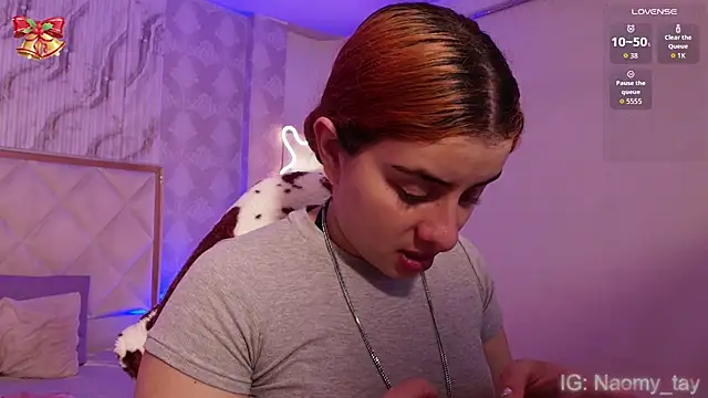 Naomy tay1 online show from 11.30.25