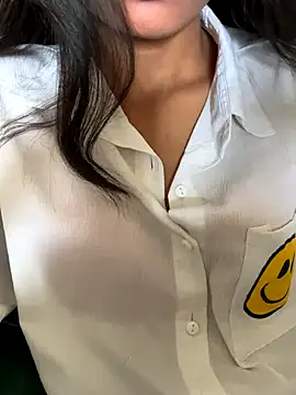 modelnishu online show from 11.03.25