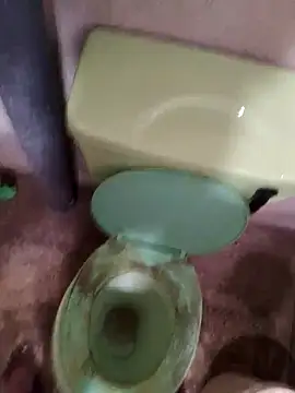 Snapshot of Pogga666 chatting on 10.05.25 Pogga666 online show from 10.05.25