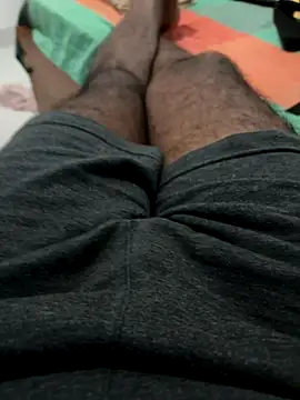 Snapshot of bigDick_000610 chatting on 10.16.25 bigDick 000610 online show from 10.16.25