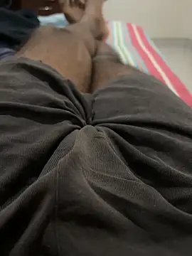 Snapshot of bigDick_000610 chatting on 10.24.25 bigDick 000610 online show from 10.24.25