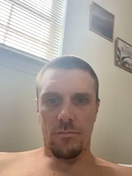 Snapshot of alwayshorny90 chatting on 09.26.25 alwayshorny90 online show from 09.26.25