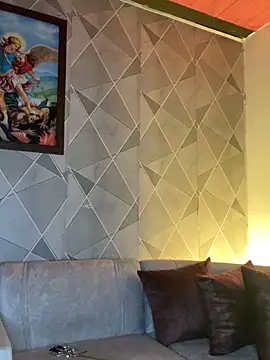 Snapshot of Alisse_taylor2 chatting on 10.24.25 Alisse taylor2 online show from 10.24.25