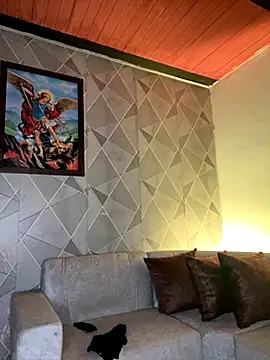 Snapshot of Alisse_taylor2 chatting on 11.15.25 Alisse taylor2 online show from 11.15.25