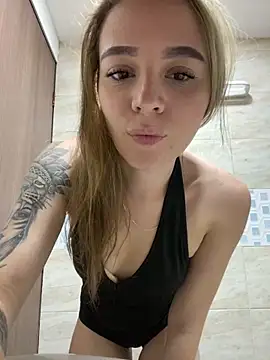 karla-thomsom10 online show from 09.14.25