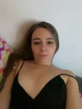 karla-thomsom10 online show from 11.13.25