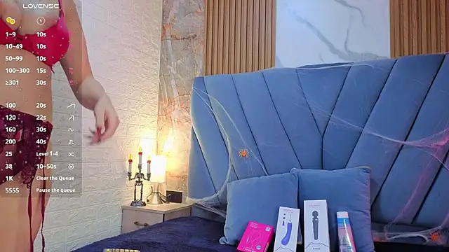 angel  red  online show from 10.17.25