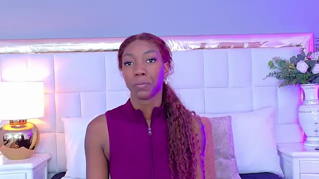 MadeleineHocker online show from 11.09.25