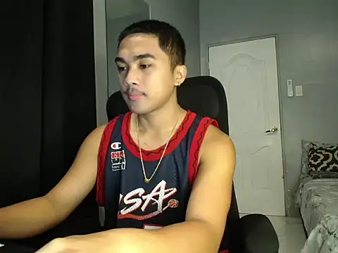 Snapshot of pinoyAdrianneXXX chatting on 10.19.25 pinoyAdrianneXXX online show from 10.19.25