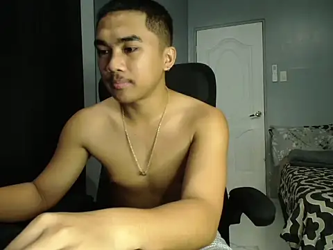 Snapshot of pinoyAdrianneXXX chatting on 10.26.25 pinoyAdrianneXXX online show from 10.26.25