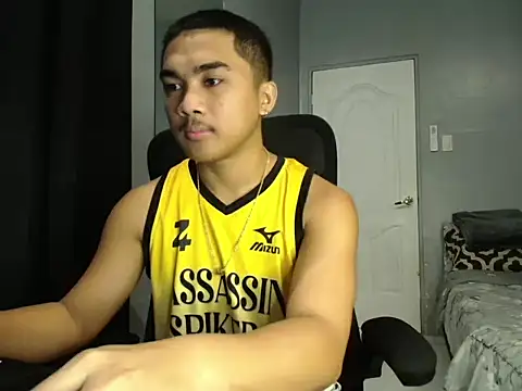 Snapshot of pinoyAdrianneXXX chatting on 10.31.25 pinoyAdrianneXXX online show from 10.31.25