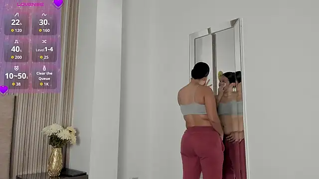 Rachell Jamess online show from 09.13.25