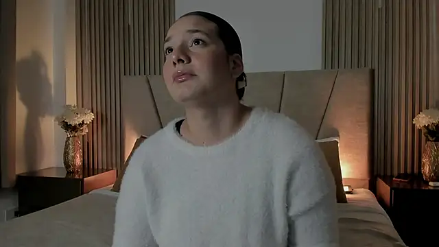 Rachell Jamess online show from 09.15.25