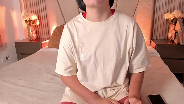 Rachell Jamess online show from 09.24.25