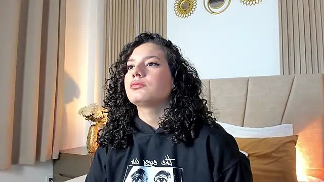 Rachell Jamess online show from 11.24.25