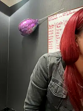 JuliethaDemon  online show from 11.17.25