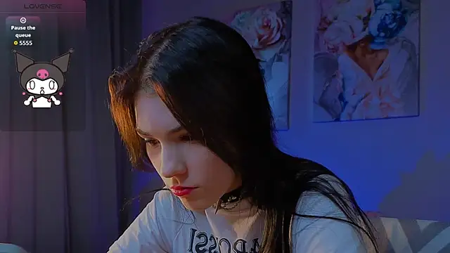 Sophie SkyAngel online show from 11.13.25