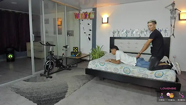 Snapshot of Bisexlifehot__ chatting on 10.07.25 Bisexlifehot online show from 10.07.25