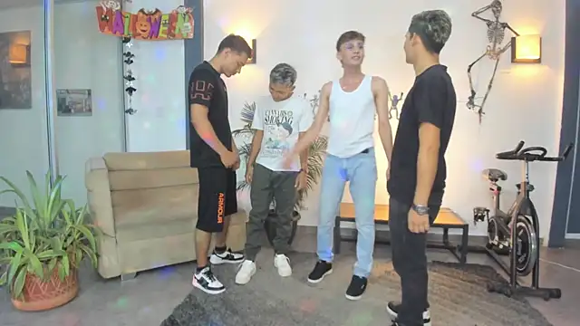 Snapshot of Bisexlifehot__ chatting on 10.20.25 Bisexlifehot online show from 10.20.25