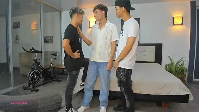 Snapshot of Bisexlifehot__ chatting on 11.08.25 Bisexlifehot online show from 11.08.25