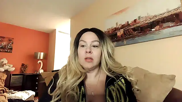 Snapshot of number1slut chatting on 01.23.25 number1slut online show from 01.23.25