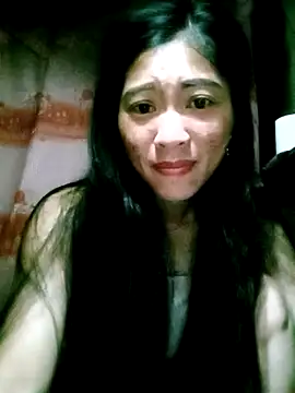 Snapshot of Phuongphuongg chatting on 09.25.25 Phuongphuongg online show from 09.25.25