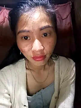 Snapshot of Phuongphuongg chatting on 10.01.25 Phuongphuongg online show from 10.01.25