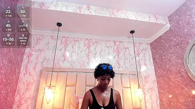 Snapshot of WILD_FIREE_ chatting on 09.26.25 WILD FIREE online show from 09.26.25