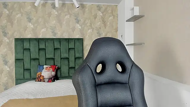 Saya Amaretto1 online show from 12.04.25