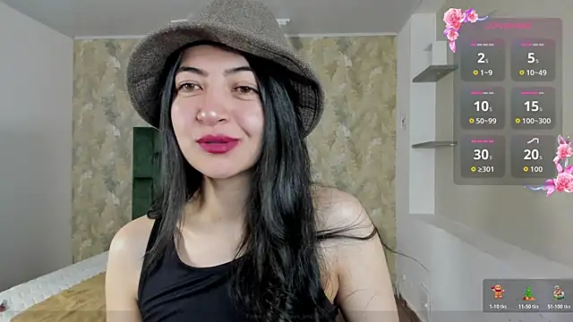 Saya Amaretto1 online show from 12.05.25