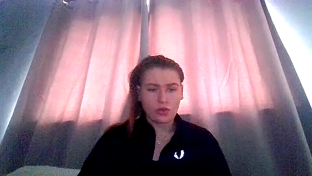 Snapshot of RUBY-ROSE-SWINGS chatting on 10.16.25 RUBY-ROSE-SWINGS online show from 10.16.25