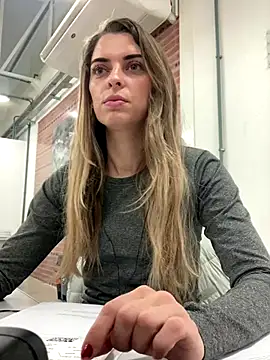 SweetGraciosa online show from 10.02.25