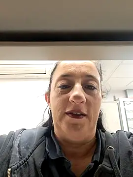 monella821 online show from 12.04.25