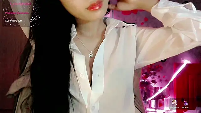 Suken 1x online show from 12.03.25