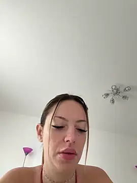 Snapshot of Sandra_Jo chatting on 09.22.25 Sandra Jo online show from 09.22.25