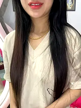 Snapshot of Sexlove_bb chatting on 10.03.25 Sexlove bb online show from 10.03.25