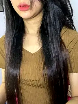 Snapshot of Sexlove_bb chatting on 10.27.25 Sexlove bb online show from 10.27.25