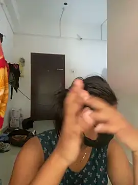 Snapshot of dreamcouple24 chatting on 11.01.25 dreamcouple24 online show from 11.01.25