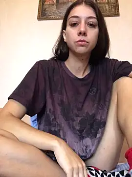 Snapshot of DaValichka chatting on 09.17.25 DaValichka online show from 09.17.25