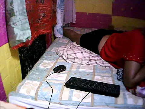 Snapshot of ImSoHorny4uxxx chatting on 10.08.25 ImSoHorny4uxxx online show from 10.08.25