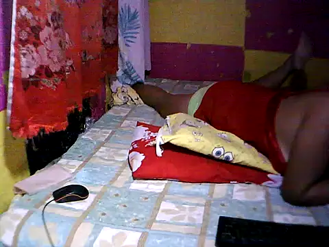 Snapshot of ImSoHorny4uxxx chatting on 10.12.25 ImSoHorny4uxxx online show from 10.12.25