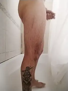 Snapshot of nazz01 chatting on 09.10.25 nazz01 online show from 09.10.25