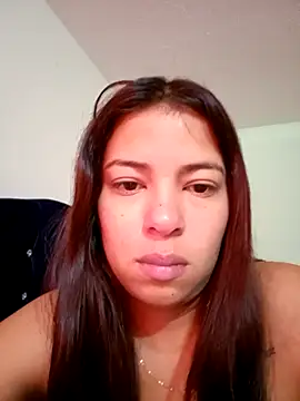 Snapshot of IsabellaLuxe chatting on 09.27.25 IsabellaLuxe online show from 09.27.25